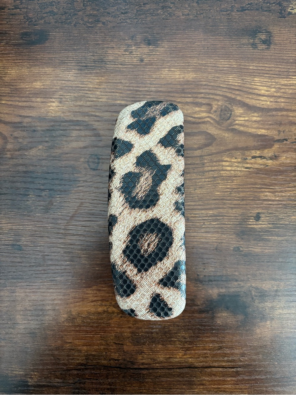 Sofia Vergara x Foster Grant Hard Eyeglass Case Snakeskin Print Clamshell - Picture 3 of 5